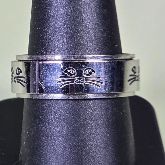 Cat Face Engraved Stainless Steel Spinner Ring Size‎ 10 (NWOT) - Picture 2 of 6
